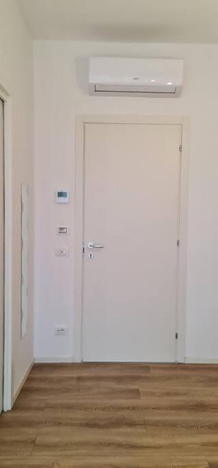 Bsuites Trieste In Centro Storico Con Wifi Padua Kamer foto