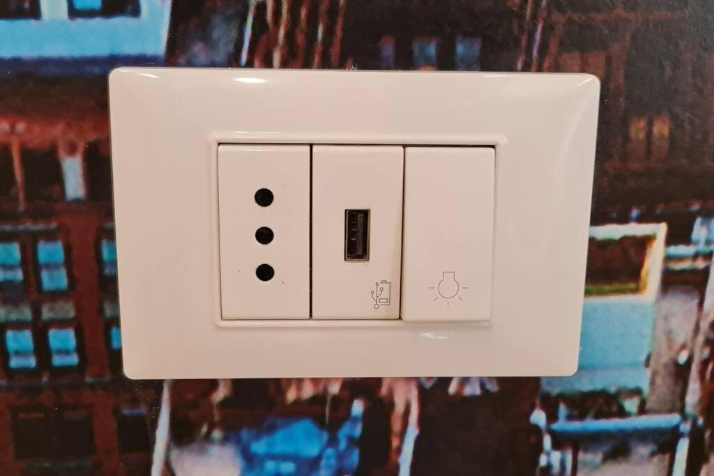 Bsuites Trieste In Centro Storico Con Wifi Padua Kamer foto